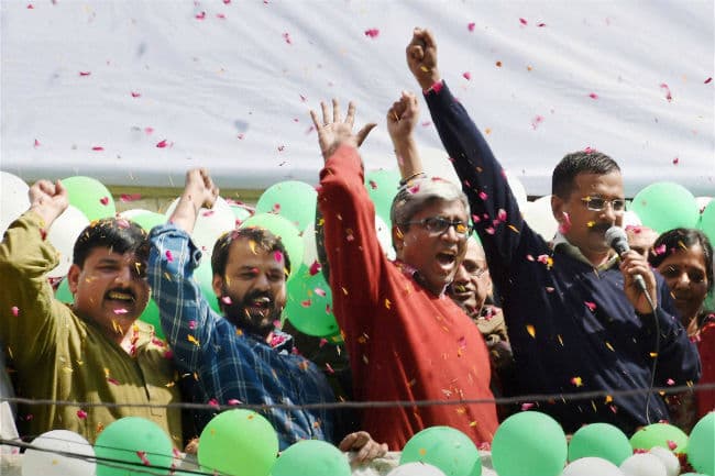 ''आप'' को दिल्ली में सुशासन देना है और व्यवस्था बदलनी है : केजरीवाल
