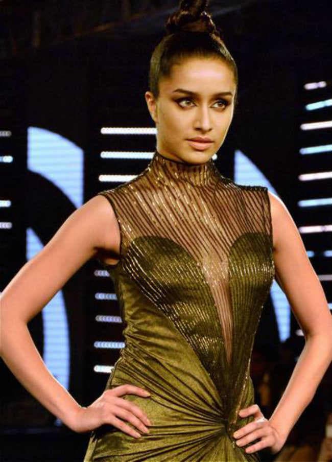 बिना मेकअप भी फोटो खिंचवाने में सहज हूं : श्रद्धा कपूर