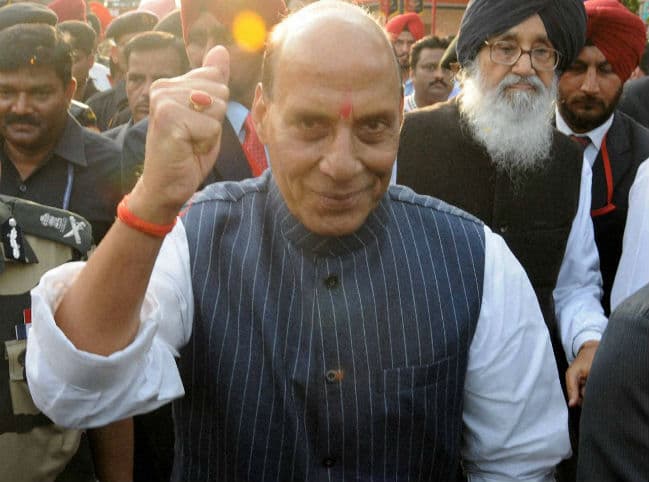 अर्द्धसैनिक बलों में 33 फीसदी महिलाएं होंगी : राजनाथ सिंह