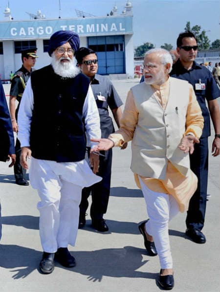 पंजाब मेरी राजनीतिक पाठशाला, बादल की अंगुली पकड़ कर चलना सीखा : नरेंद्र मोदी