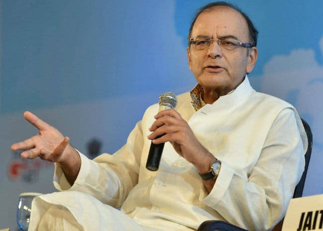 रिजर्व बैंक भविष्य में जरुर घटाएगा ब्याज दर : अरुण जेटली