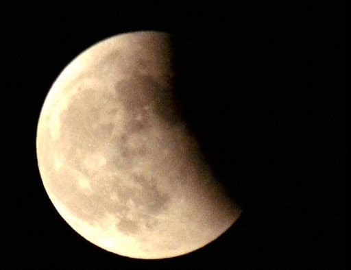 जानिये, आपके शहर में कब से कब तक रहेगा चंद्रग्रहण का असर