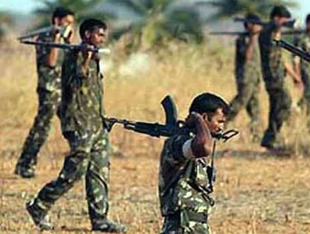 तेलंगाना में हिरासत से भागने की कोशिश कर रहे पांच आतंकवादी पुलिस एनकाउंटर में ढेर