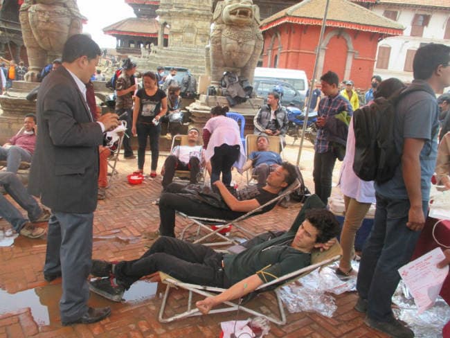 सबकुछ गंवा कर भी हारा नहीं है नेपाल