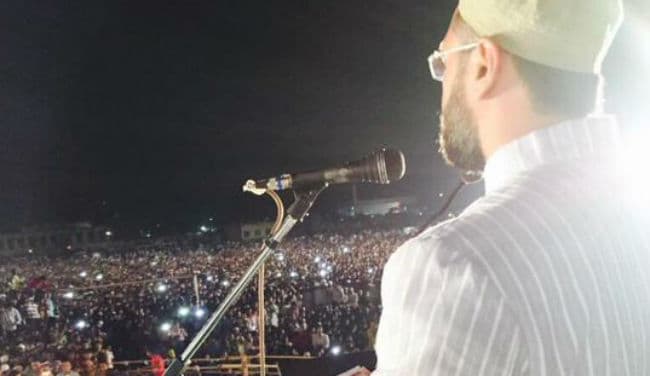 ओवैसी ने पूछा, अटल-आडवाणी को पद्म सम्मान क्यों?