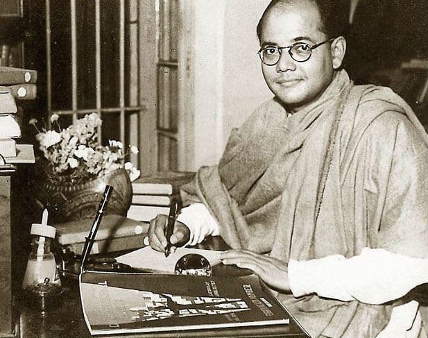 नेताजी जासूसी मामला : केन्द्र सरकार कोई जांच नहीं कराना चाहती