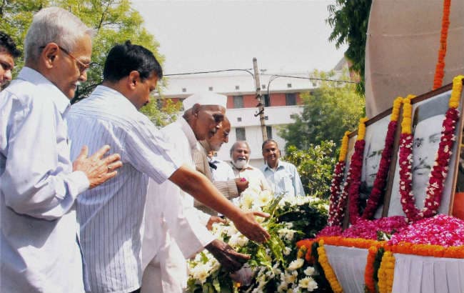 भाजपा, कांग्रेस दिल्ली में ''आप'' को विफल करना चाहती है : केजरीवाल