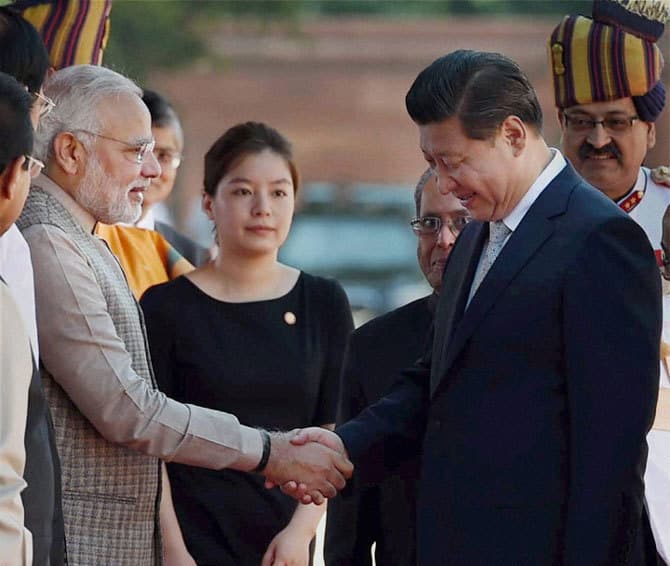 पीएम की चीन यात्रा कल से, नरेंद्र मोदी ने कहा- चीनी मीडिया के साथ बेहतरीन बातचीत हुई