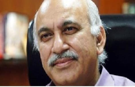 भाजपा प्रवक्ता एमजे अकबर ने कहा, राबर्ट वाड्रा ने लूट ली किसानों की जमीन