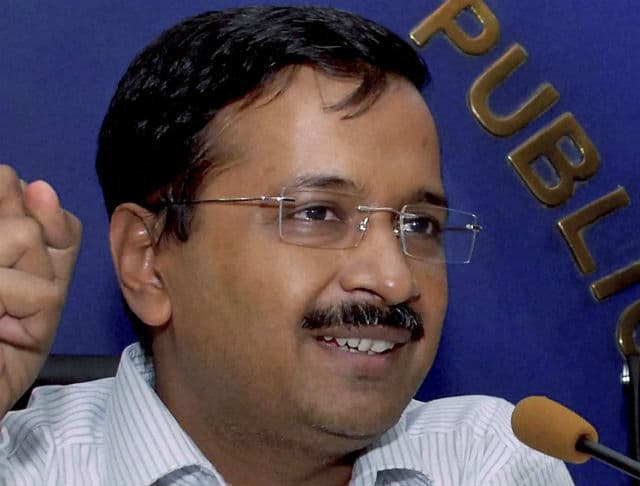 केजरीवाल को केंद्र का झटका, अधिसूचना के बाद अनिंदो मजूमदार फिर बने प्रधान सचिव