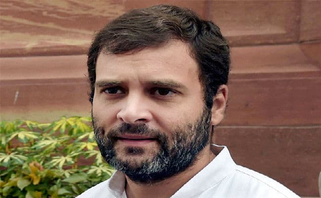 वन रैंक वन पेंशन मुद्दे पर बात करने के राहुल गांधी मिले पूर्व सैनिकों से