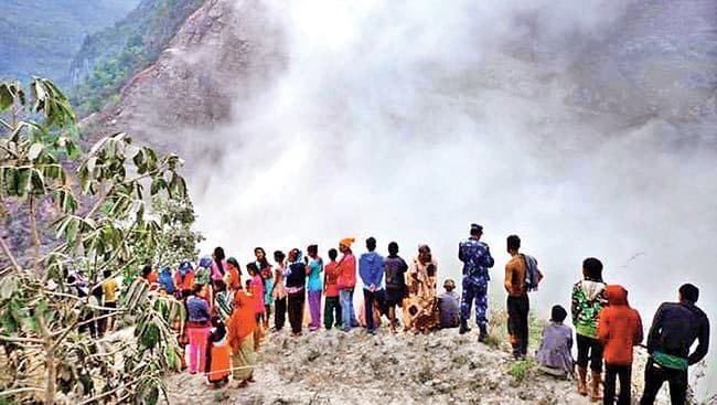 टूटा पहाड़, बिहार पर खतरा