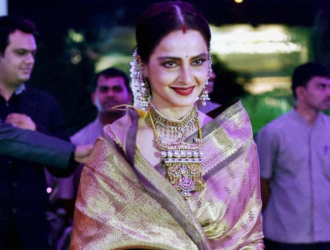 रेखा ने छोड़ी ''FITOOR'', तब्बू की झोली में आई फिल्म