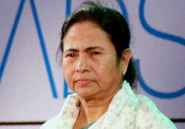 प्रधानमंत्री के बंगलादेश यात्रा में ममता बनर्जी भी होंगी साथ