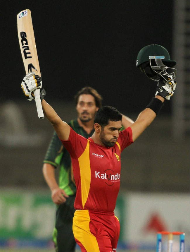 दूसरा ODI : रजा, चिभाभा ने जिम्बाब्वे को 268 रन तक पहुंचाया