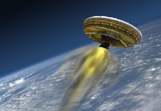उड़न तश्तरी के प्रक्षेपण में नासा करेगा सुपरसोनिक पैराशूटों का परीक्षण