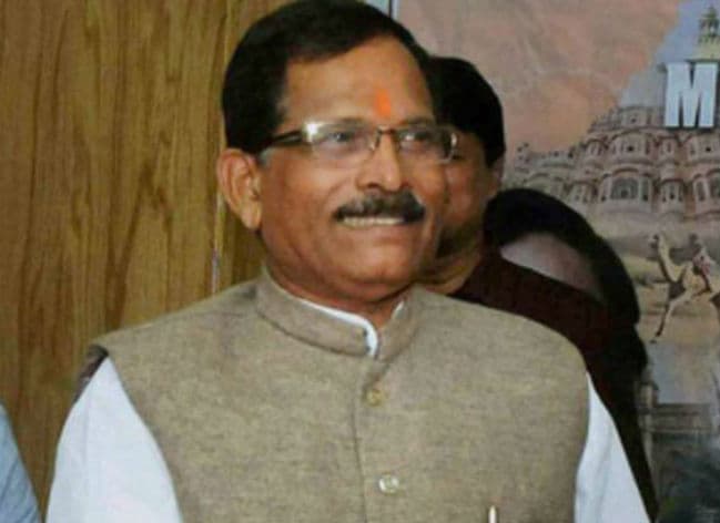 योग दिवस कार्यक्रम में श्लोक के जगह ''अल्लाह'' का नाम ले सकते हैं मुस्लिम : आयुष मंत्री