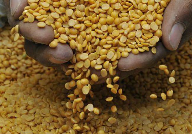 दिल्ली में 26,000 क्विंटल दालें जब्त
