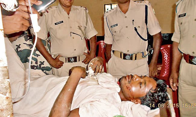 गुमला : सबजोनल व एरिया कमांडर गिरफ्तार, शादी समारोह में आये थे पीएलएफआइ के उग्रवादी
