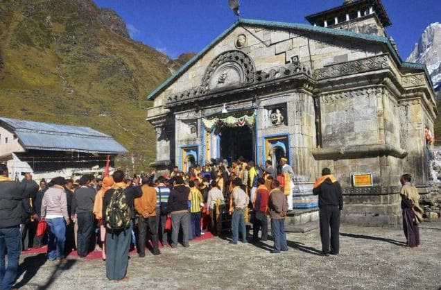 उत्तराखंड में भारी बारिश, रोकी गई केदारनाथ यात्रा