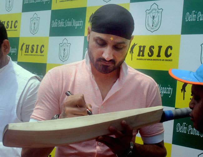 चार साल के बाद वनडे टीम में हरभजन सिंह की वापसी