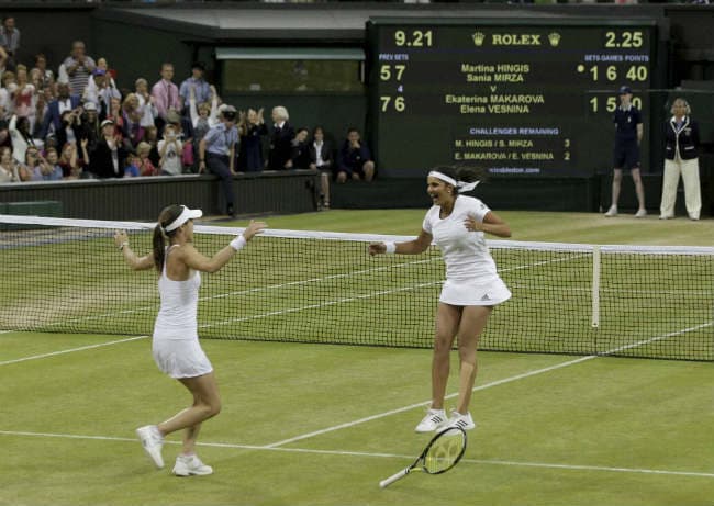 विंबलडन का युगल खिताब जीतने पर सानिया मिर्जा को प्रधानमंत्री और राष्ट्रपति ने दी बधाई