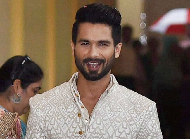 सिर्फ 8 एपिसोड के लिए ''झलक दिखला जा'' में नजर आयेंगे शाहिद कपूर