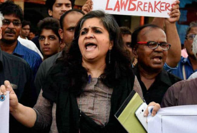 तीस्ता सीतलवाड़ के चार ठिकानों पर CBI की छापेमारी