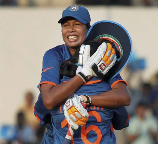 भारत ने न्यूजीलैंड की उम्मीदों पर फेरा पानी, आखिरी टी20 में दर्ज की जीत