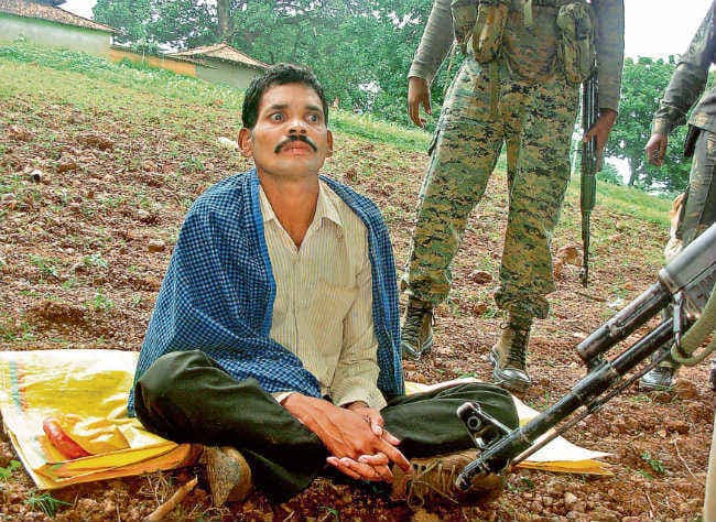 गुमला :15 लाख का इनामी माओवादी ढेर
