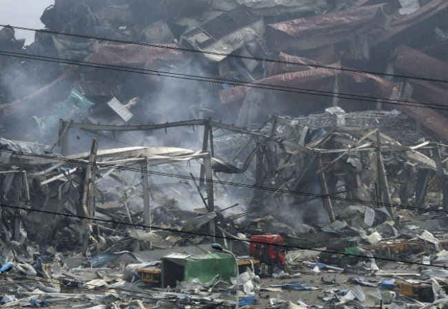 विस्फोट में मरने वालों की संख्या 112 हुई, अब भी 90 से अधिक लोग लापता