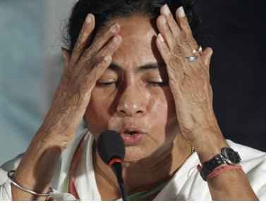 ममता बनर्जी ने राष्ट्रपति की पत्नी के निधन पर जताया शोक