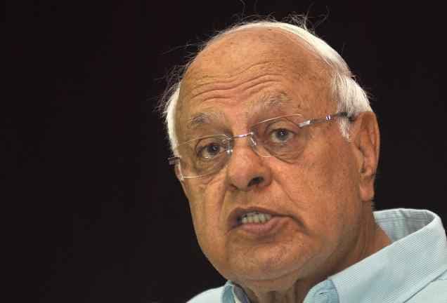 अलगावववादी नेता पाकिस्तानी एनएसए से न मिलें : फारुक अब्दुल्ला