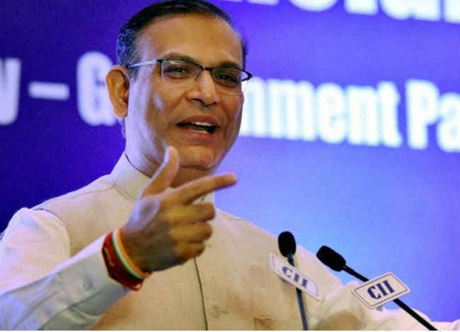 रेलवे में 8.5 करोड रुपये का निवेश करेगी सरकार : जयंत सिन्हा