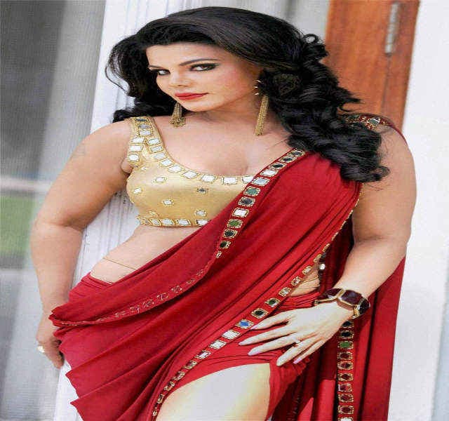 कंडोम एड विवाद : राखी सावंत ने सनी लियोन पर हमला बोला , वीडियो