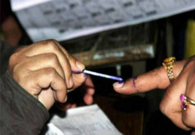 बिहार में आज बजेगा चुनावी बिगुल, 4-6 चरण में हो सकते हैं चुनाव