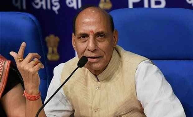पहले कोई गोली चलायेगा, तो फिर हम गोलियां चलाने में गिनेंगे नहीं : राजनाथ सिंह