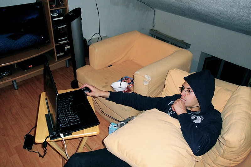 बच्चों के अवसाद का कारण बना फेसबुक