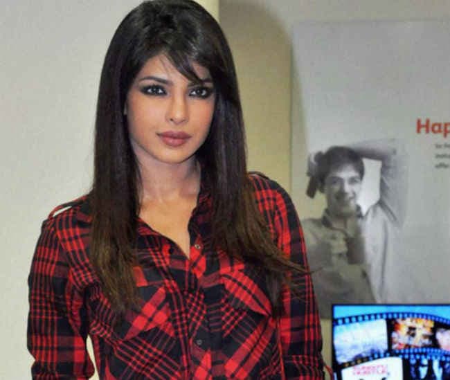 जानें कौन है ''देसी गर्ल'' प्रियंका चोपड़ा की पसंदीदा अभिनेत्री ?