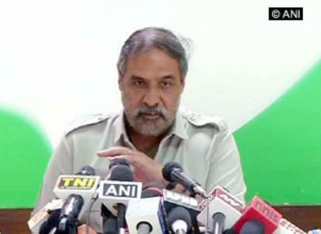 कांग्रेस ने प्रधानमंत्री की ‘‘दामाद'''' संबंधी टिप्पणी की आलोचना की