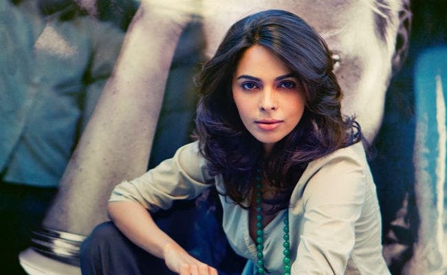 Exclusive: जो मैंने 15 साल पहले किया, दीपिका पादुकोण अब कर रही हैं, जानिए मल्लिका शेरावत ने क्यों कहा ऐसा