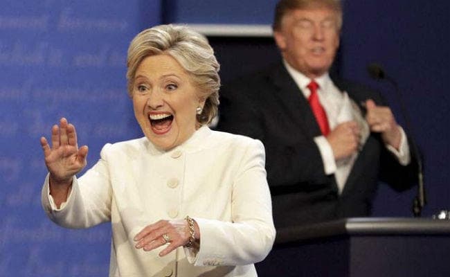 एक पोल में हिलेरी क्लिंटन की डोनाल्ड ट्रंप पर 6 अंकों की बढ़त