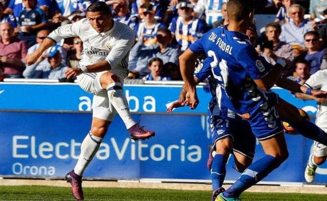 रीयाल मैड्रिड के साथ क्रिस्टियानो रोनाल्डो ने किया नया अनुबंध