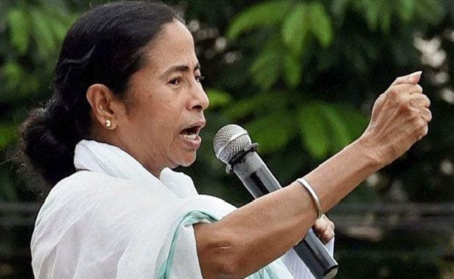 नोट बंदी पर बोलीं ममता बनर्जी- सरफरोशी की तमन्ना अब हमारे...