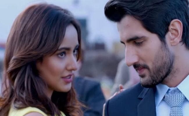 FILM REVIEW: फिल्म देखने से पहले पढ़ें कैसी है ''तुम बिन 2''
