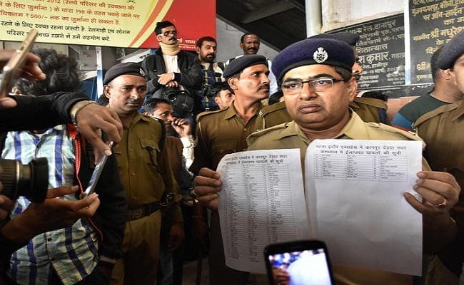 इंदौर-पटना ट्रेन हादसा : बिहार के 5 यात्रियों की मौत, 14 घायल, 9 लापता