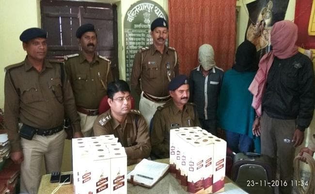 बख्तियारपुर में दिल्ली से विदेशी शराब लाने के मामले में तीन गिरफ्तार
