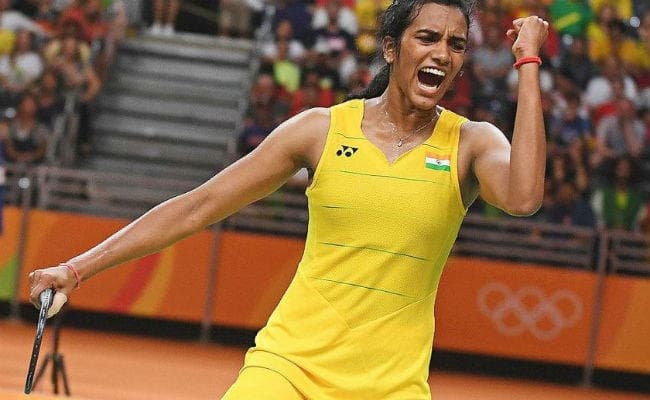 पी वी सिंधू ने साइना को बीडब्ल्यूएफ विश्व रैंकिंग में पछाड़ा