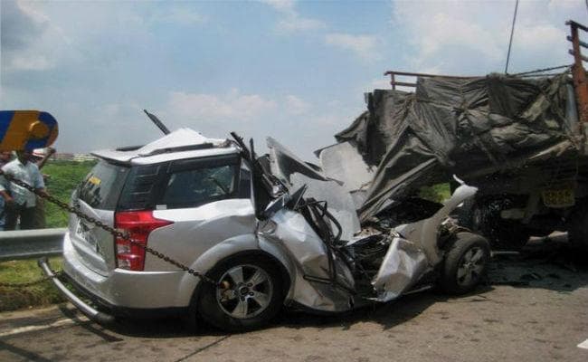 कटिहार और दरभंगा में सड़क हादसा, 6 लोगों की मौत