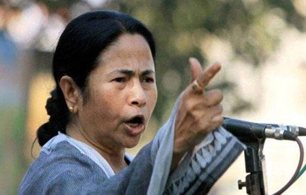 ममता बनर्जी नोटबंदी के मुद्दे पर मोदी सरकार पर करेंगी हमला तेज